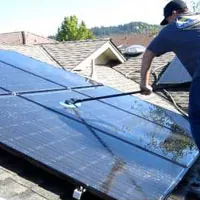 Cleaning-the-solar-panel cleaning the solar panel